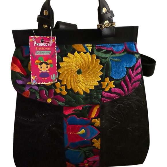 Vegan Backpack, Black backpack, Embroidered Backpack, Floral Backpack, Vegan - Picture 3 of 13